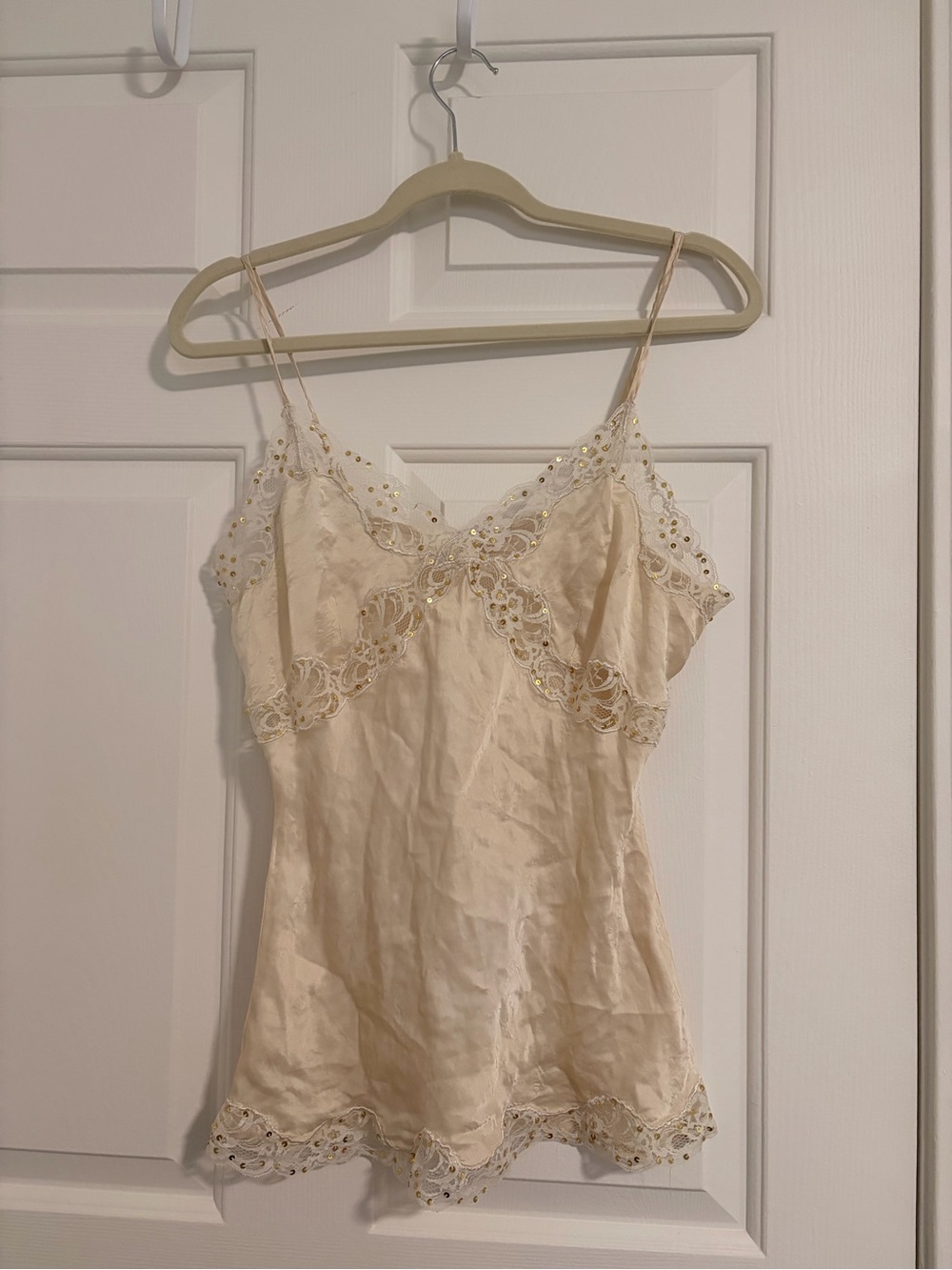Monroe & Main Cream 100% Silk Camisole with Gold Sequin Trim